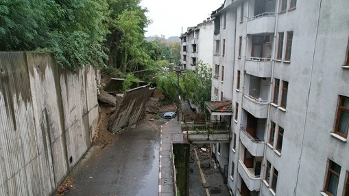 kilimli-heyelan-02.jpg