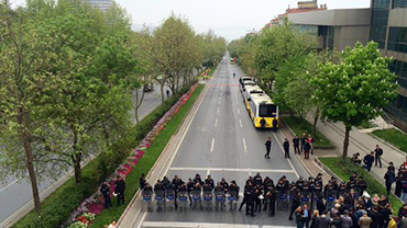 barboros-bulvari-taksim-1mayis-resi-04.jpg