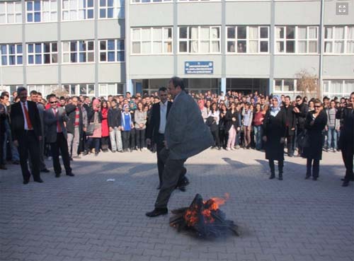 cankiri-nevruz-rektor-ates-sozcu-resim-34.jpg