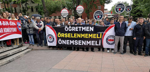 cankiri-ogretmen-darp-protesto-resim-05.jpg