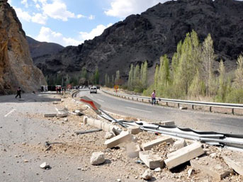 erzurum-kaza-otobus.jpg