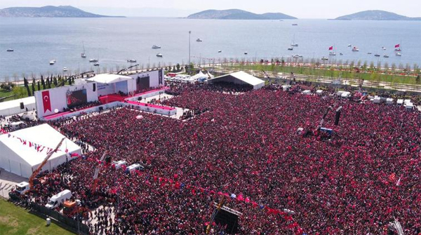 imamoglu-maltepe-mitingi-resim-04.jpg