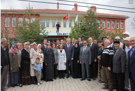 vali-ozcan-cavundur-sozcu-resim-041.jpg