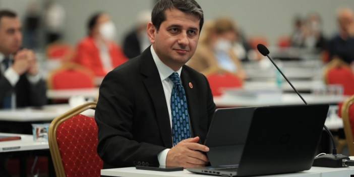 İBB'de İYİ Parti Grup Başkanvekili İbrahim Özkan konuştu ortalık karıştı!